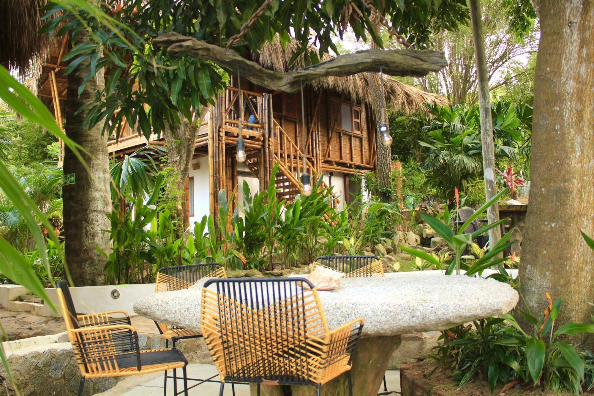 Hierba Buena Eco Hostel エル・ザイノ エクステリア 写真