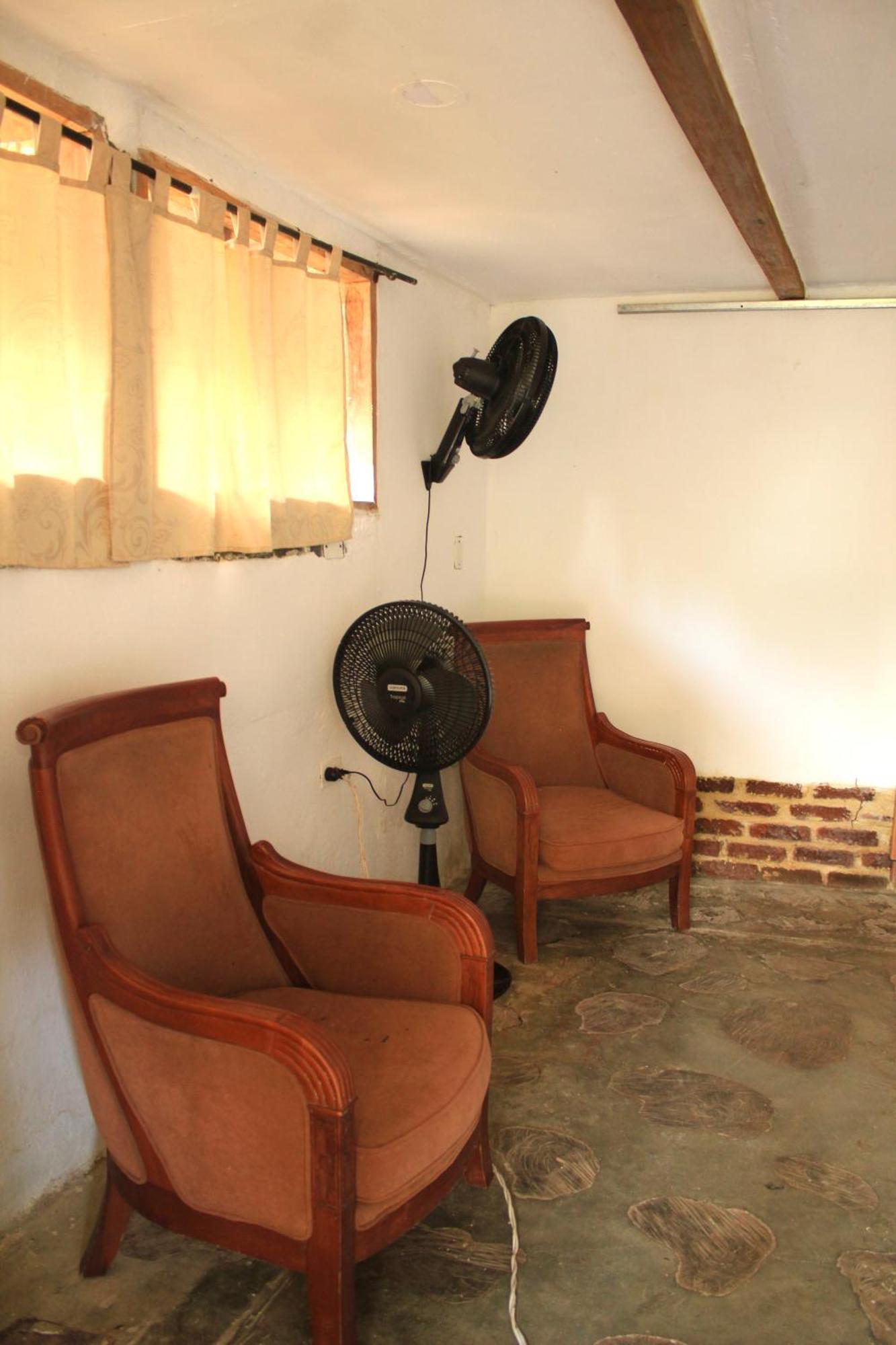 Hierba Buena Eco Hostel エル・ザイノ エクステリア 写真