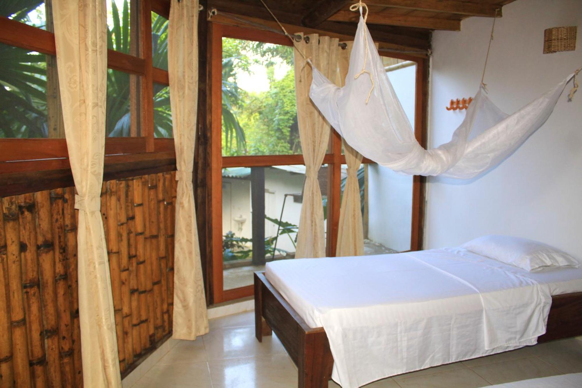 Hierba Buena Eco Hostel エル・ザイノ エクステリア 写真
